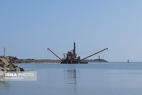 کشتی لایروب "اس پی دی" در حال غرق شدن در آب های آستارا