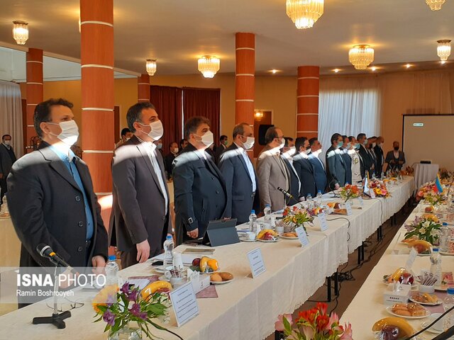 نشست دوجانبه مسئولان وزارت راه ایران و آذربایجان در مرز آستارا