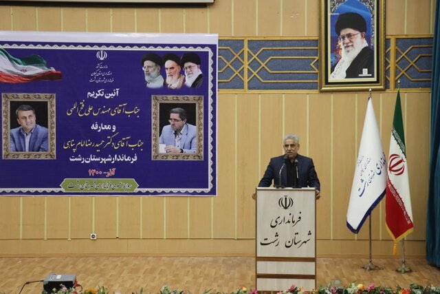 مسئولان باید فاصله خود را با مردم کم کنند/سهمخواهی را قبول ندارم مسئولان باید فاصله خود را با مردم کم کنند/سهمخواهی را قبول ندارم