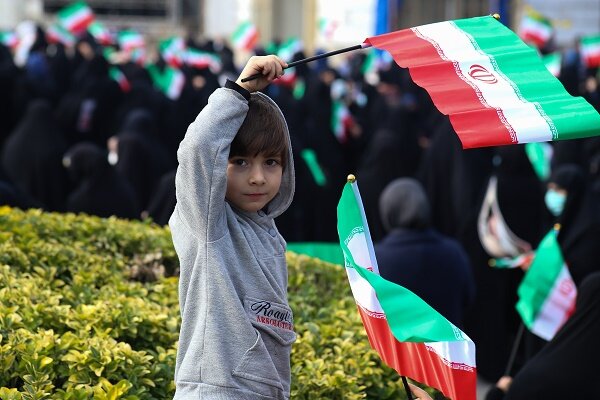 اجتماع بزرگ ۹ دی در میدان شهدای ذهاب رشت