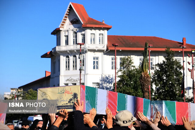 مراسم تشییع ۸ شهید گمنام در رشت