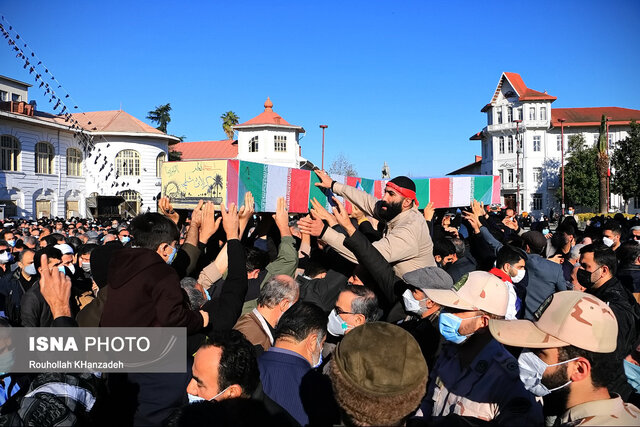 مراسم تشییع ۸ شهید گمنام در رشت