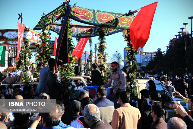 مراسم تشییع ۸ شهید گمنام در رشت