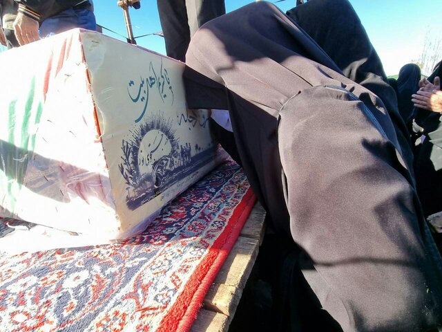 استقبال مردم سیاهکل از ۲ شهید گمنام