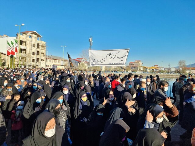 استقبال مردم سیاهکل از ۲ شهید گمنام