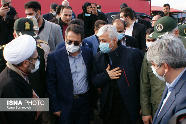 بازدید وزیر ورزش و جوانان از زیرساخت های اقتصادی و ورزشی آستارا