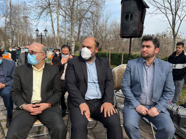 ۶۳ نهال به یاد ۶۳ شهید گیلانی انقلاب در رشت غرس شد