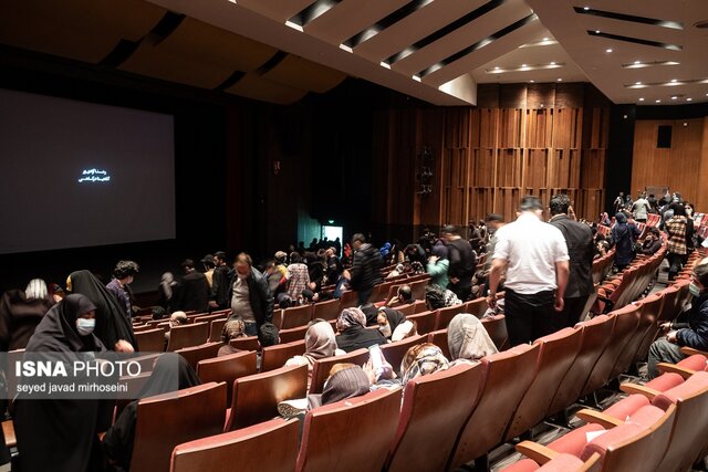 جنب و جوش تالار مرکزی رشت در چهلمین جشنواره فیلم فجر