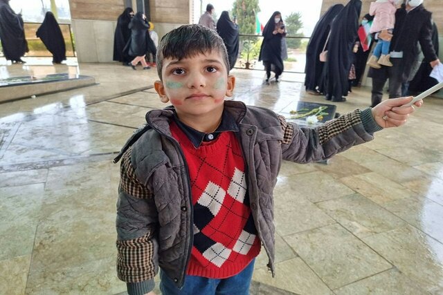 گزارش تصویری: راهپیمایی خودرویی خانوادگی ۲۲ بهمن در لنگرود