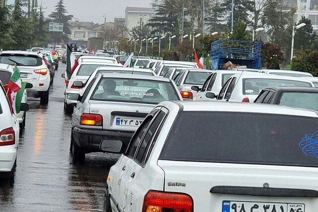 گزارش تصویری: راهپیمایی خودرویی خانوادگی ۲۲ بهمن در لنگرود