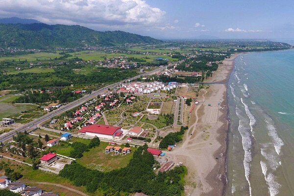 تمام نوار ساحلی تحت تصرف دستگاه های دولتی در گیلان آزاد شده است تمام نوار ساحلی تحت تصرف دستگاه های دولتی در گیلان آزاد شده است