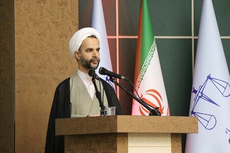 رسانه می تواند انسان را پرورش دهد