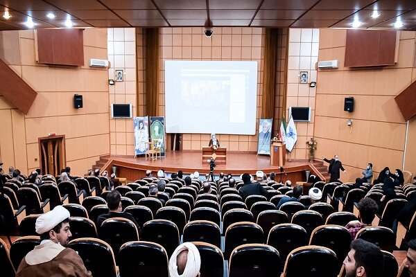 تبیین ظرفیت مهدی باوری جامعه را به نورانیت می رساند تبیین ظرفیت مهدی باوری جامعه را به نورانیت می رساند