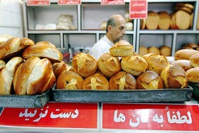 برخورد با افزایش قیمت نان سنتی/ سهمیه آرد نانوایان متخلف قطع می شود