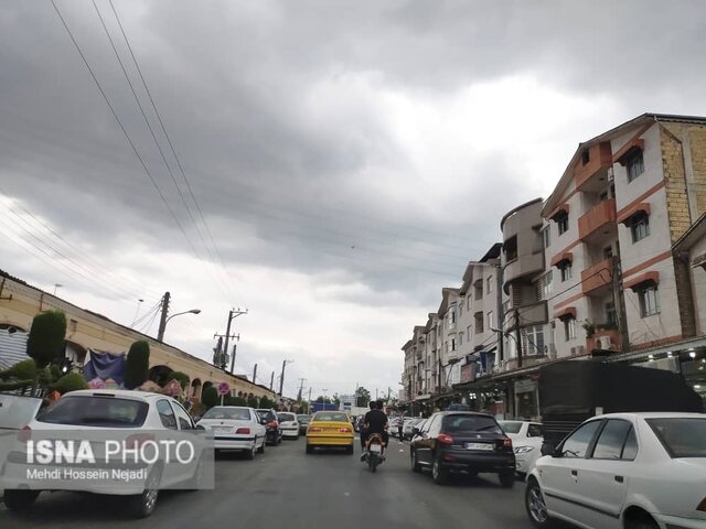 اشتغال بیش از ۵ هزار نفر در بازار ساحلی آستارا