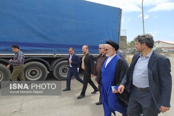 نمایندگان قوه قضاییه از انبارهای گمرک و مجتمع بندری آستارا بازدید کردند