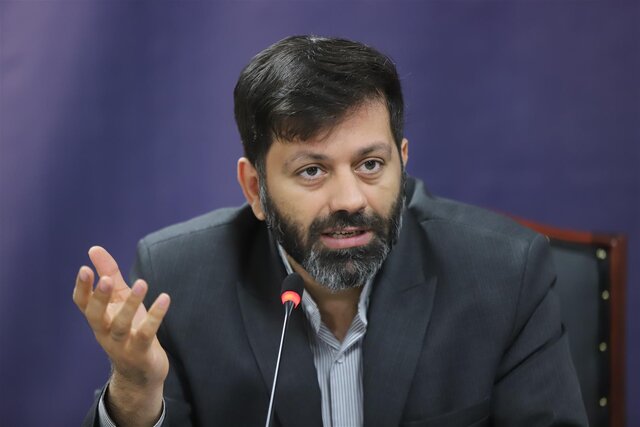 در مناطق آزاد به دنبال حمایت نظام‌مند حضور خانواده‌ها هستیم