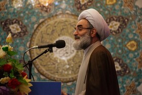 جمهوری اسلامی ایران از اجرای قوانین مترقی الهی کوتاه نمی آید