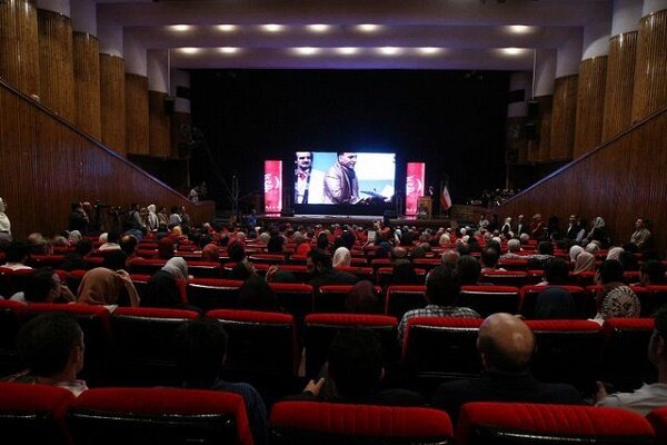 راه اندازی سینمای حوزه هنری گیلان در رشت/ اولویت اکران با فیلم های مهم، جدی و فراگیر راه اندازی سینمای حوزه هنری گیلان در رشت/ اولویت اکران با فیلم های مهم، جدی و فراگیر