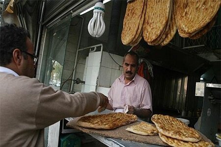 تعطیلی خودسرانه ۱۷ نانوایی متخلف در رشت