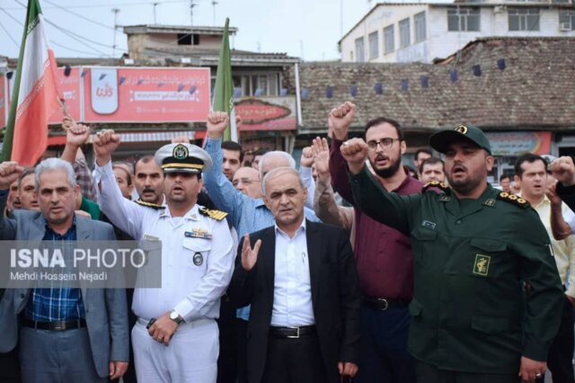 تظاهرات مرزنشینان آستارایی علیه آشوبگران و اغتشاشگران + تصاویر