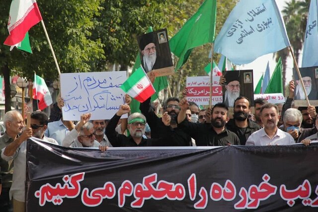 راهپیمایی نمازگزاران گیلانی علیه اغتشاشات اخیر راهپیمایی نمازگزاران گیلانی علیه اغتشاشات اخیر
