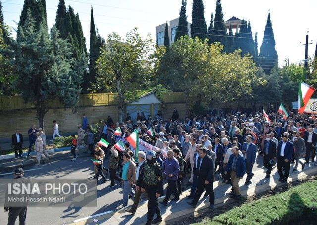 شکوه حضور مرزنشینان آستارایی در راهپیمایی ۱۳ آبان + تصاویر