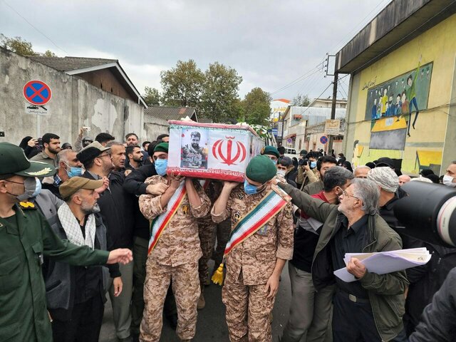 تشییع پیکر دومین شهید مدافع امنیت گیلان - لاهیجان