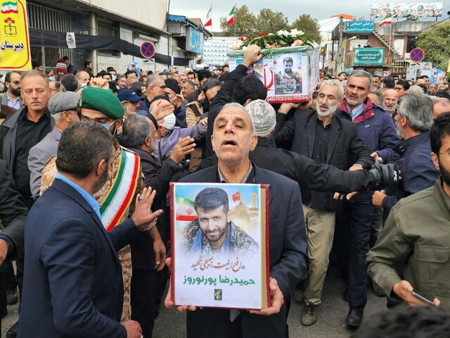 تشییع پیکر دومین شهید مدافع امنیت گیلان - لاهیجان