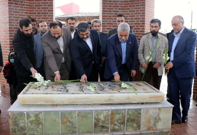 بازگشایی سالن تئاتر سردار جنگل رشت پس از تعطیلی ۱۷ ساله