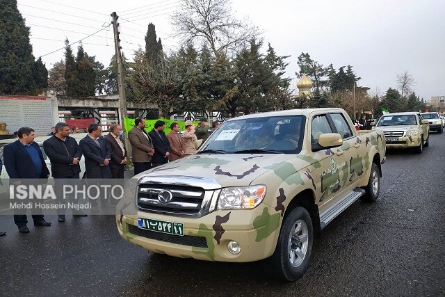 رژه خودرویی و موتوری مرزبانان آستارا در سالروز ورود امام خمینی(ره) به میهن