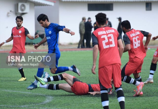 شهرداری آستارا با کسب پیروزی آرمان گهر سیرجان را بدرقه کرد + تصاویر