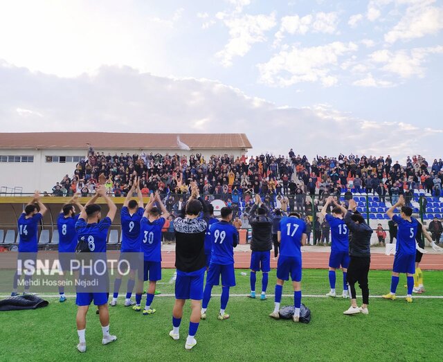 شهرداری آستارا با کسب پیروزی آرمان گهر سیرجان را بدرقه کرد + تصاویر