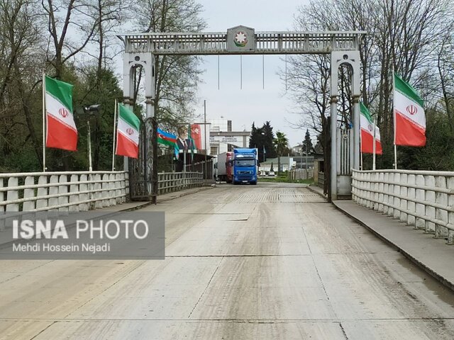 روان سازی نسبی تردد کامیون های صادراتی در مرز آستارا