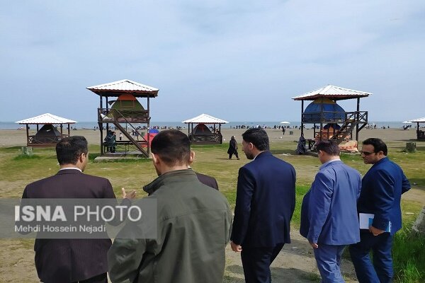 بازدید فرماندار آستارا از طرح های نوروزی ستاد خدمات سفر + تصاویر