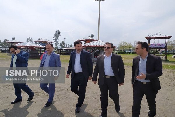 بازدید فرماندار آستارا از طرح های نوروزی ستاد خدمات سفر + تصاویر