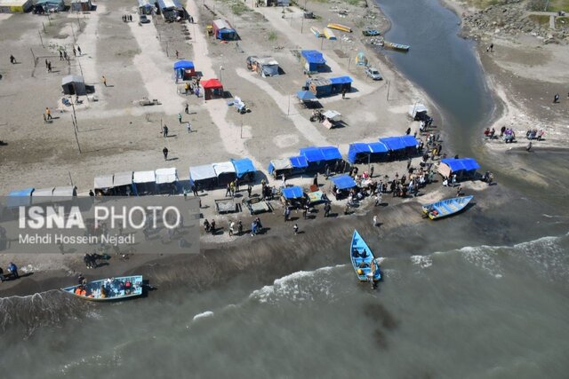 تعطیلات عید فطر و انبوه مسافران در آستارا/ اقامتگاه‌ها تکمیل شد