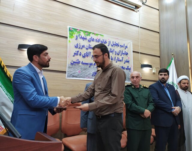 کلنگ زنی ساخت ۳ مدرسه ۶ کلاسه در آستارا