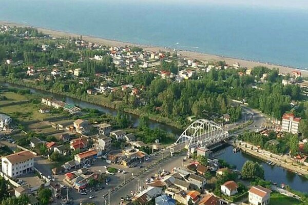 پیشرفت ۹۰ درصدی بندر گردشگری چمخاله/ آماده افتتاح تا هفته دولت