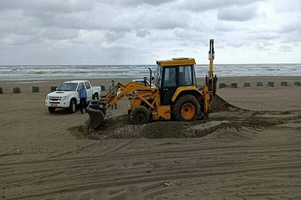 آزادسازی ۳۰۰ تن ماسه بادی غیرمجاز در نوار ساحلی رشت