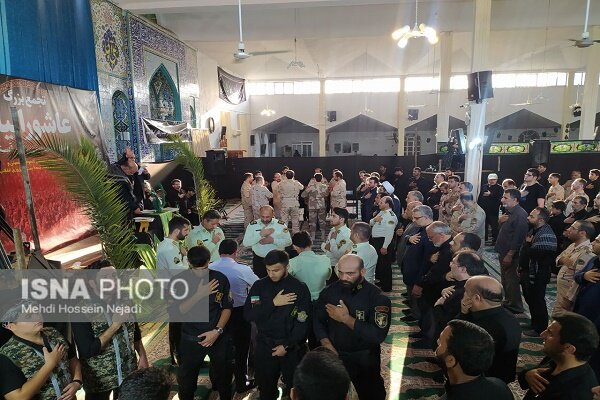 تجمع بزرگ عاشوراییان در شهر مرزی آستارا + تصاویر