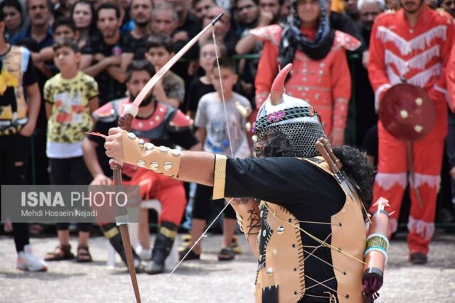 استقبال از تعزیه خوانی با گویش آذری در آستارا/ انتقال پیام عاشورا به نوجوانان و جوانان