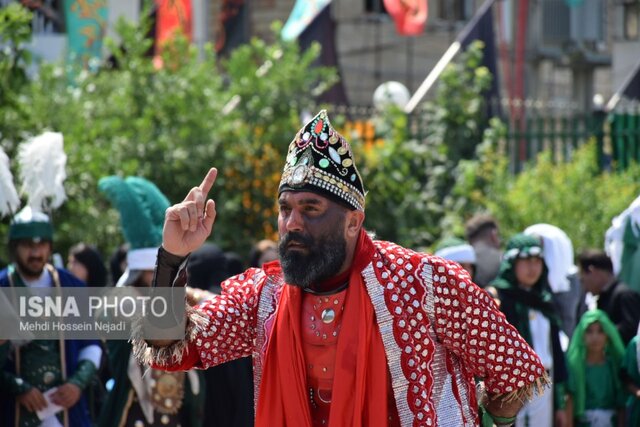 استقبال از تعزیه خوانی با گویش آذری در آستارا/ انتقال پیام عاشورا به نوجوانان و جوانان