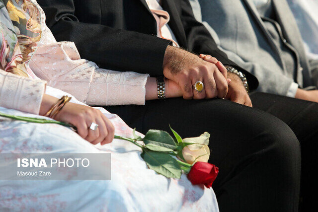 باید برای معضل بالا رفتن سن ازدواج چارهاندیشی شود باید برای معضل بالا رفتن سن ازدواج چارهاندیشی شود