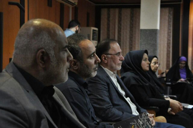 از «فیه ما فیه» مولانا تا روزنامه نگاری سایبری