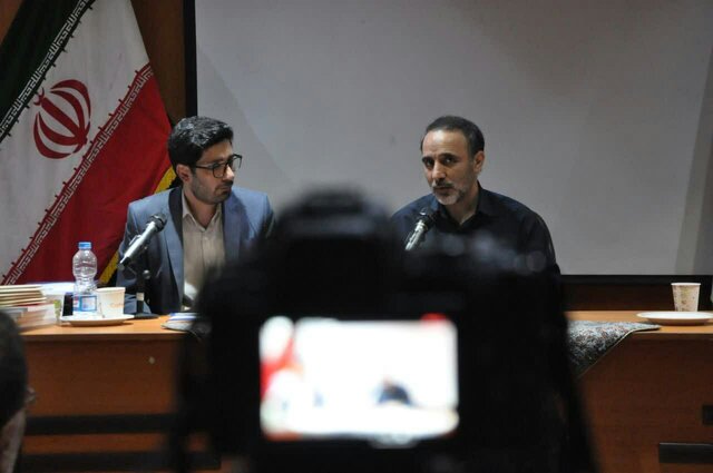 از «فیه ما فیه» مولانا تا روزنامه نگاری سایبری