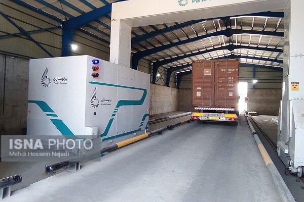 راه اندازی دستگاه ایکس.ری جدید کامیونی در لاین خروجی گمرک مرزی آستارا