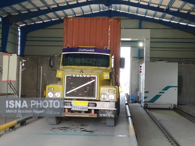 راه اندازی دستگاه ایکس.ری جدید کامیونی در لاین خروجی گمرک مرزی آستارا