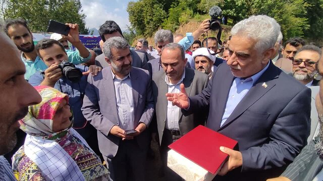 بهره برداری از ۱۱ طرح عمرانی و اشتغالزایی در تالش