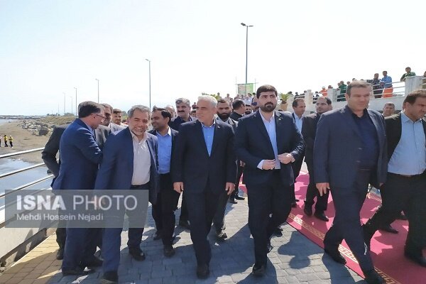 تاکید استاندار گیلان بر حمایت از سرمایهگذاران بخش خصوصی